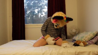 Oliver Pawing. First murrsuit video I have ever made.